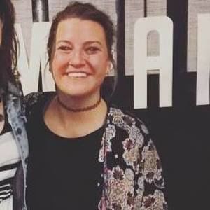 Meet your Posher, Amelia